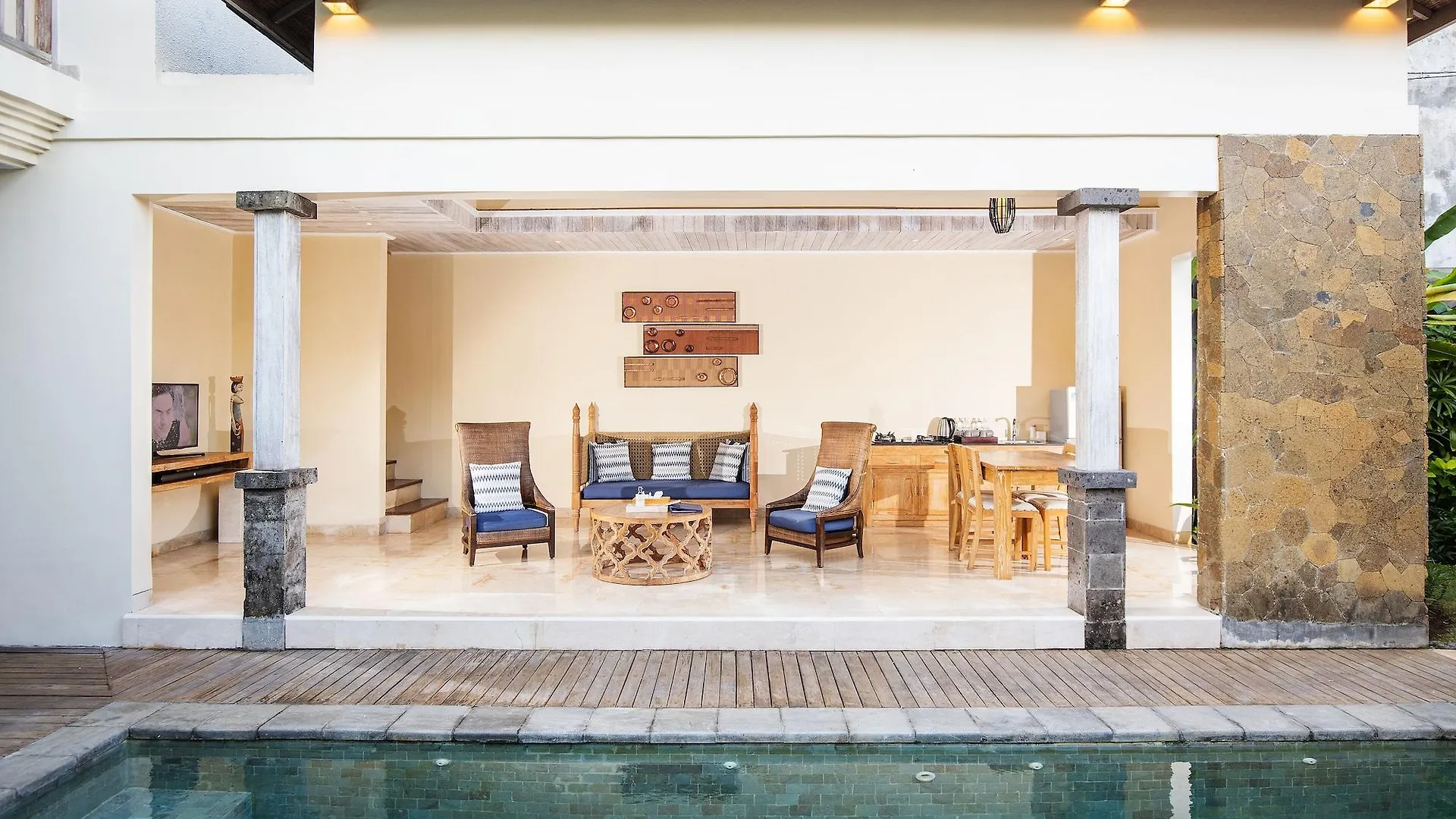 La Berceuse Resort And Villa Nusa Dua By Taritiya Collection